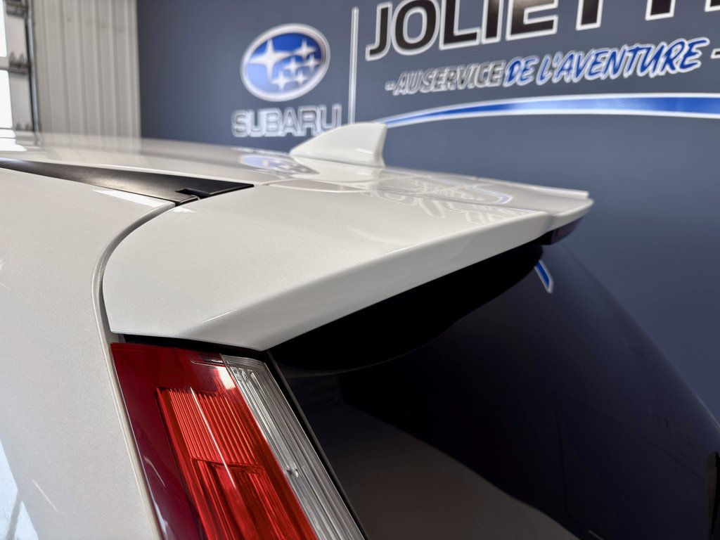 2019 Honda CR-V LX in Notre-Dame-des-Prairies, Quebec - 15 - w1024h768px