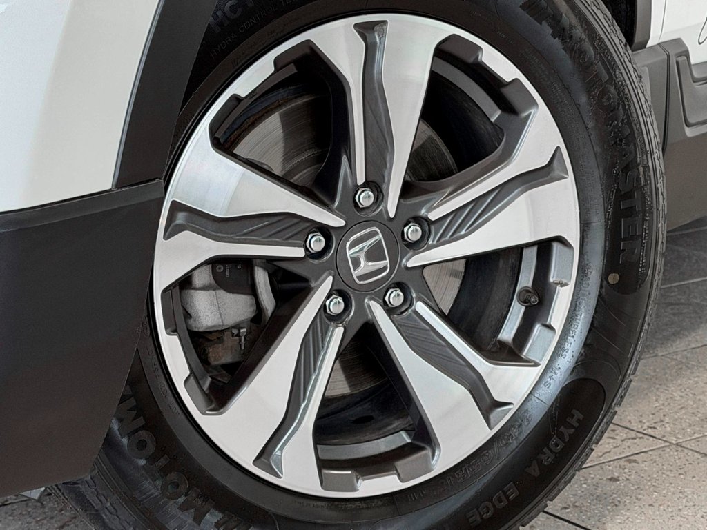 2019 Honda CR-V LX in Notre-Dame-des-Prairies, Quebec - 16 - w1024h768px