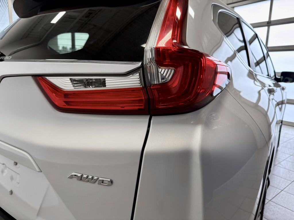 2019 Honda CR-V LX in Notre-Dame-des-Prairies, Quebec - 12 - w1024h768px