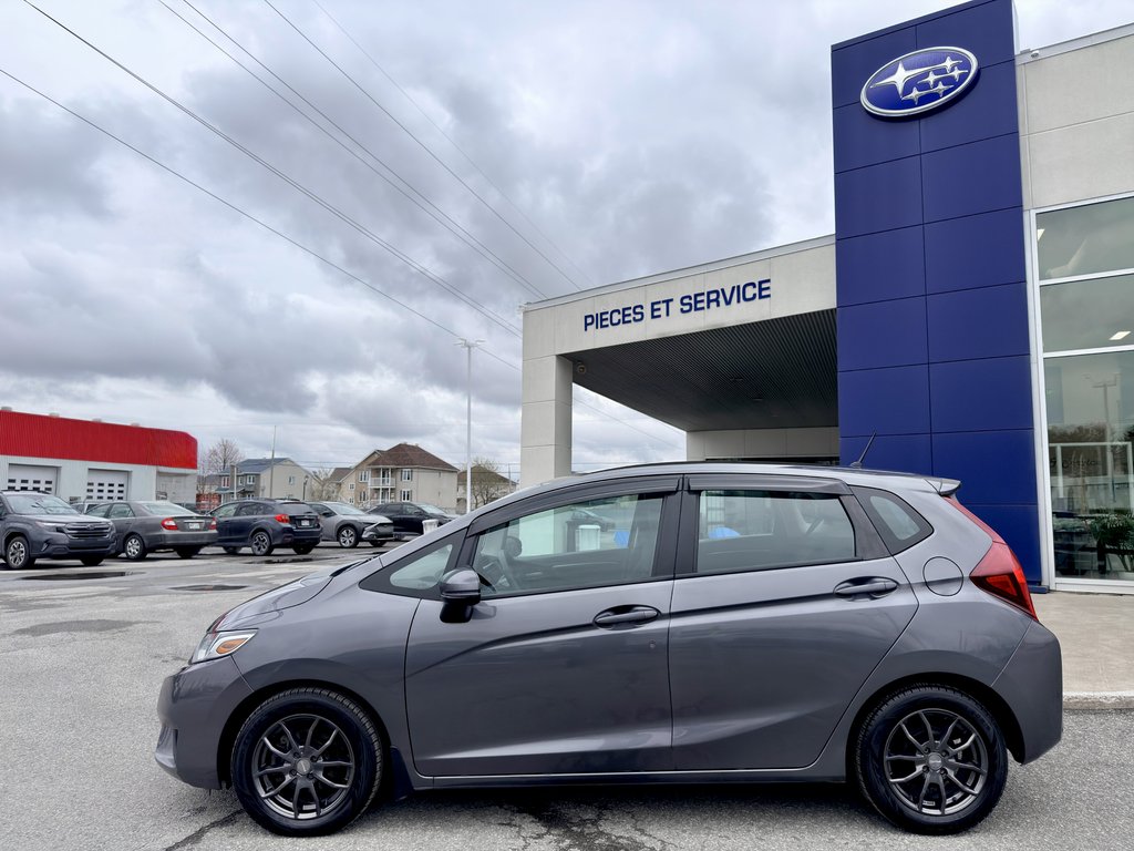 2017 Honda Fit LX in Notre-Dame-des-Prairies, Quebec - 8 - w1024h768px
