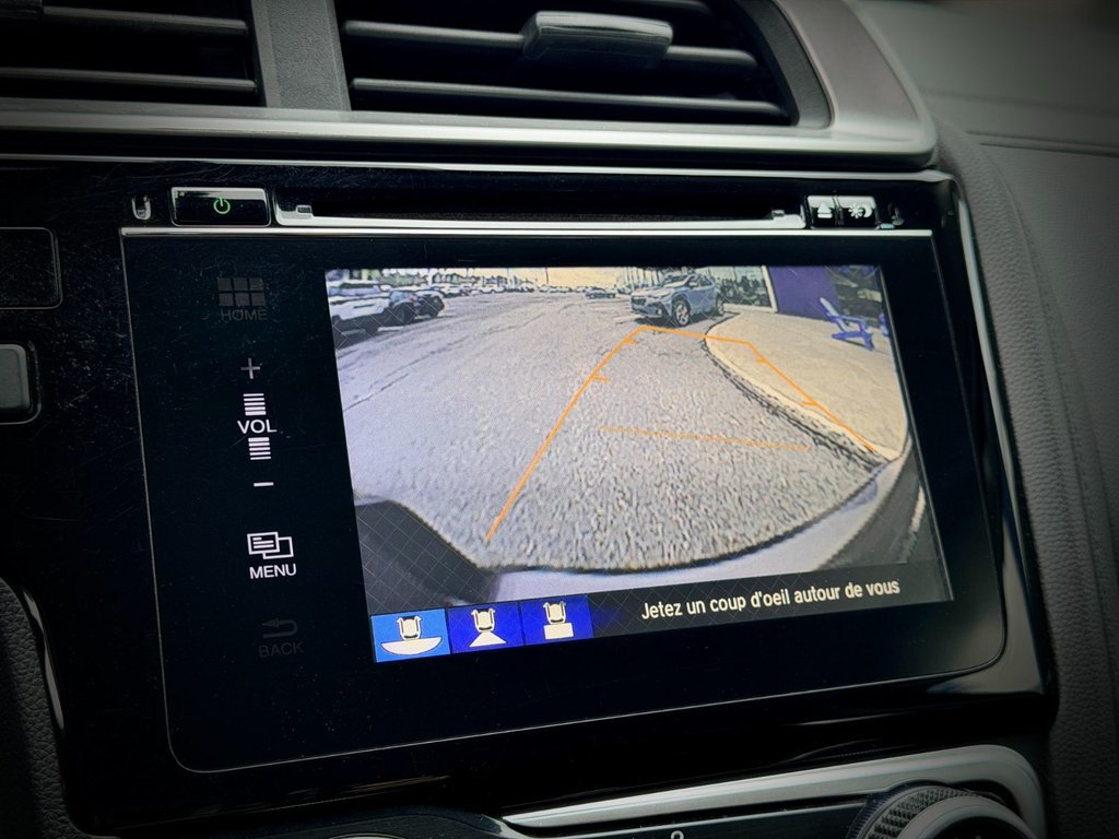 2017 Honda Fit LX in Notre-Dame-des-Prairies, Quebec - 33 - w1024h768px