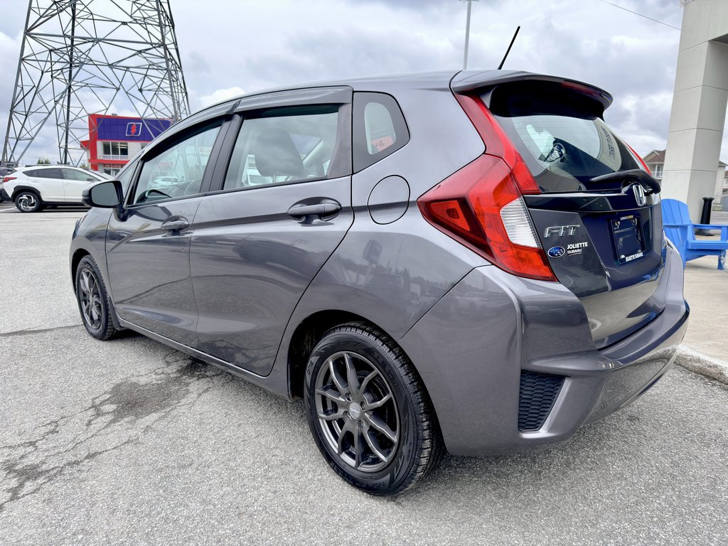 2017 Honda Fit LX in Notre-Dame-des-Prairies, Quebec - 10 - w1024h768px
