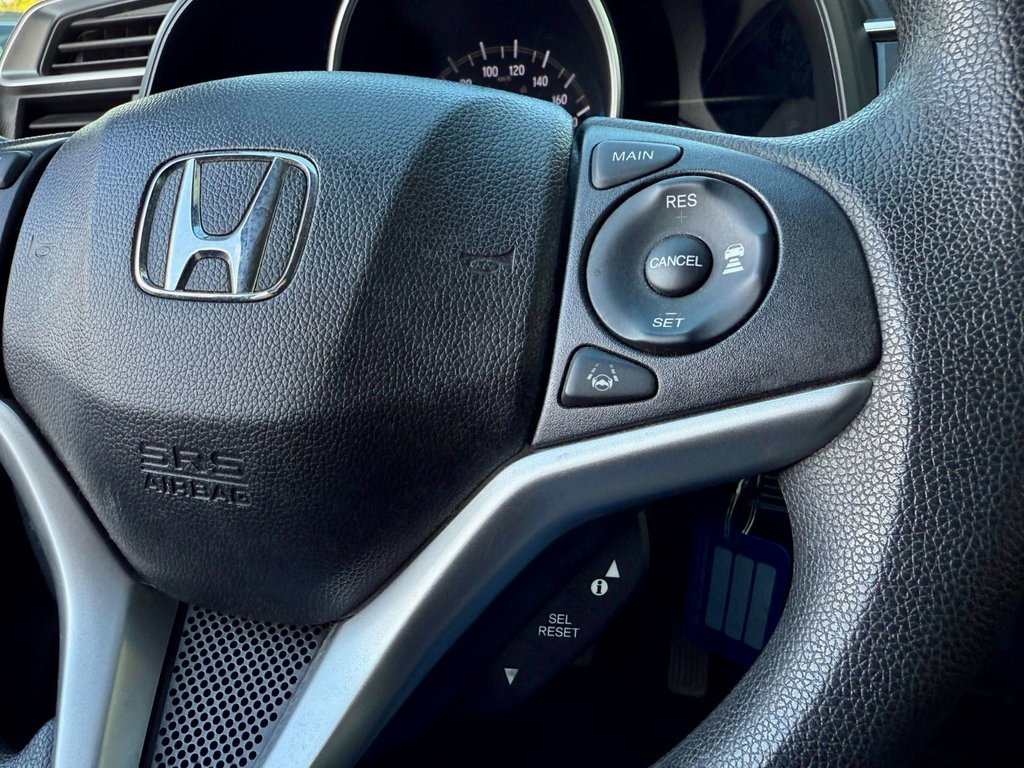 Honda Fit LX w/Honda Sensing 2019 à Notre-Dame-des-Prairies, Québec - 21 - w1024h768px