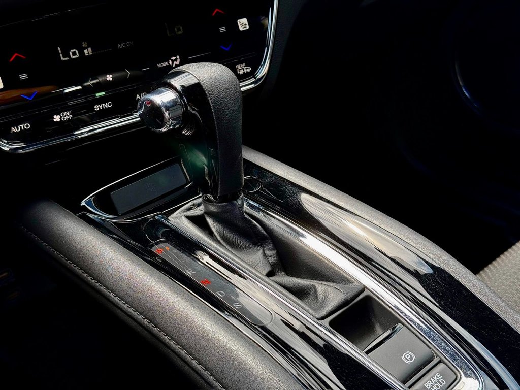 2022 Honda HR-V Sport in Notre-Dame-des-Prairies, Quebec - 30 - w1024h768px