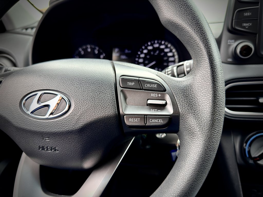Hyundai Kona Essential 2020 à Notre-Dame-des-Prairies, Québec - 24 - w1024h768px