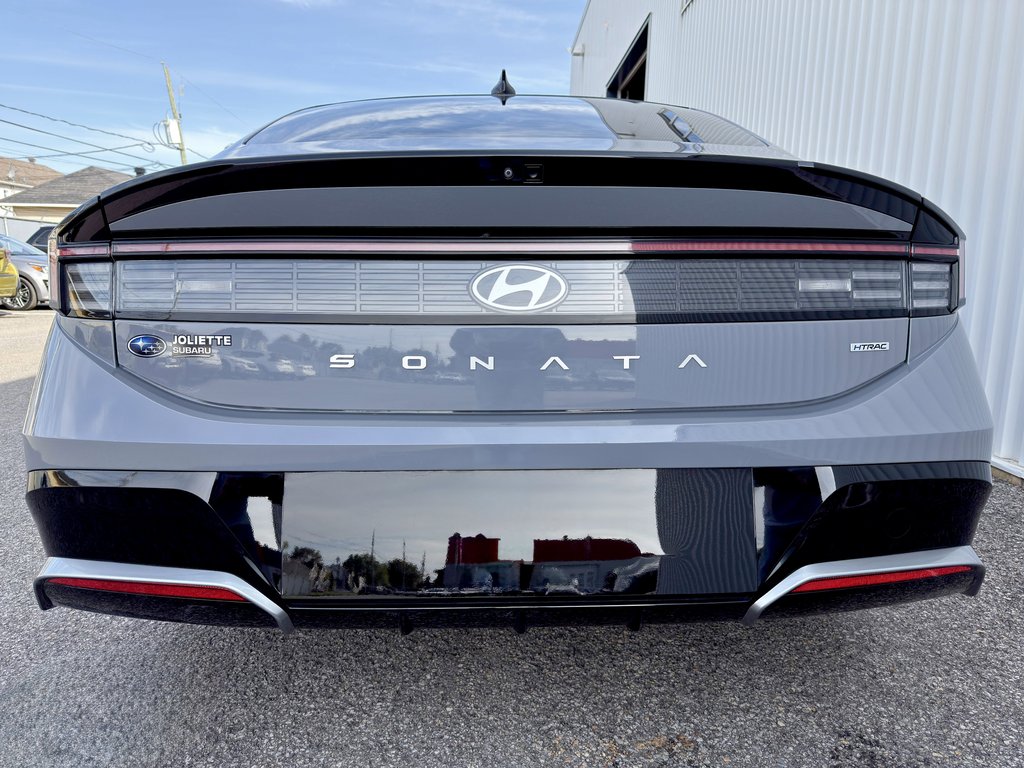 Hyundai Sonata Preferred-Trend 2024 à Notre-Dame-des-Prairies, Québec - 11 - w1024h768px