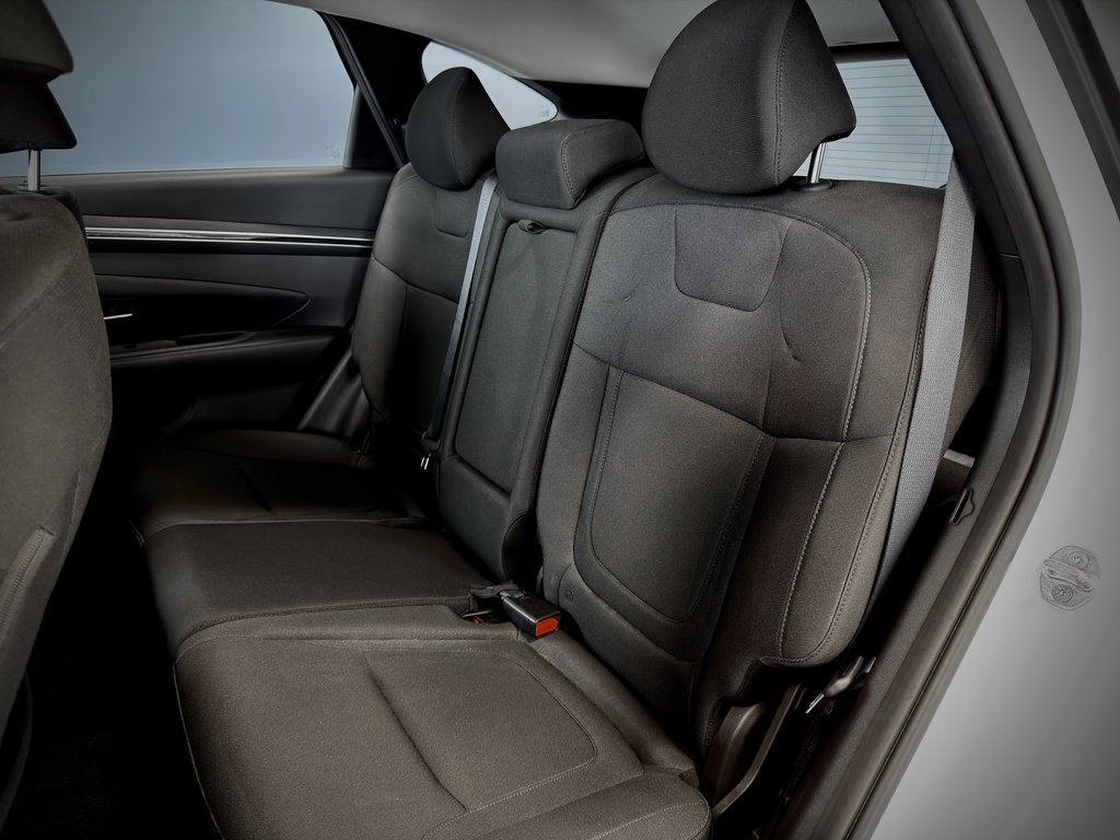 Hyundai Tucson Essential 2022 à Notre-Dame-des-Prairies, Québec - 19 - w1024h768px