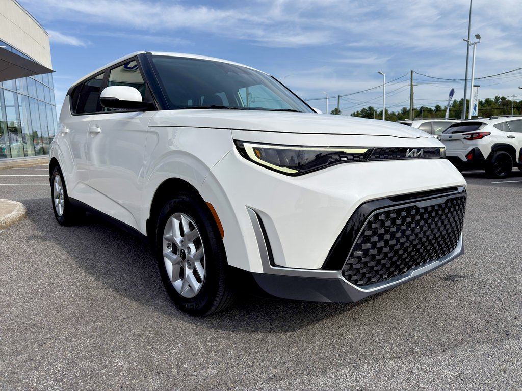 Kia Soul EX 2023 à Notre-Dame-des-Prairies, Québec - 7 - w1024h768px