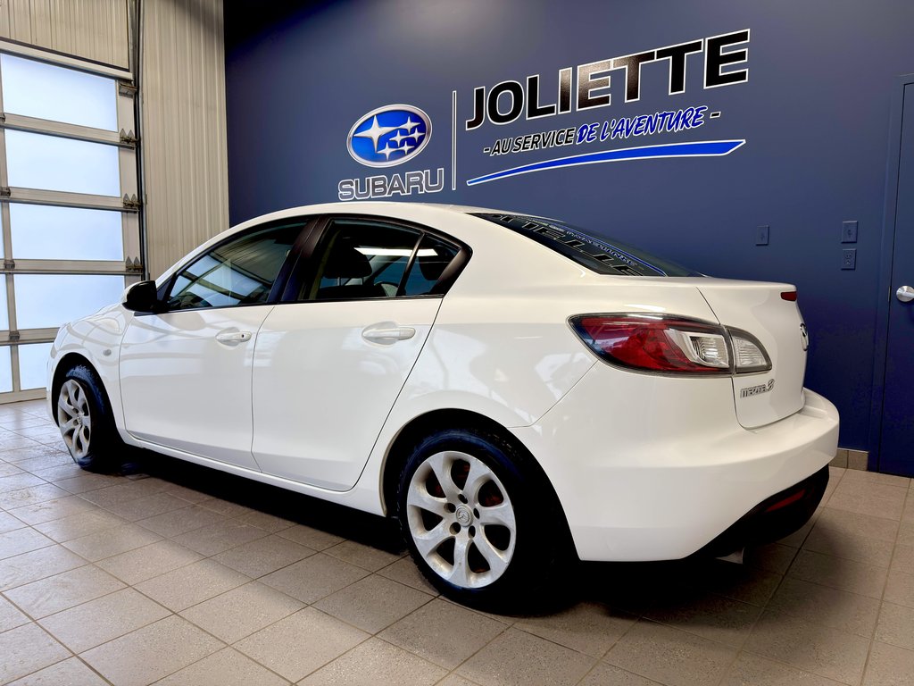 2010 Mazda 3 in Notre-Dame-des-Prairies, Quebec - 6 - w1024h768px