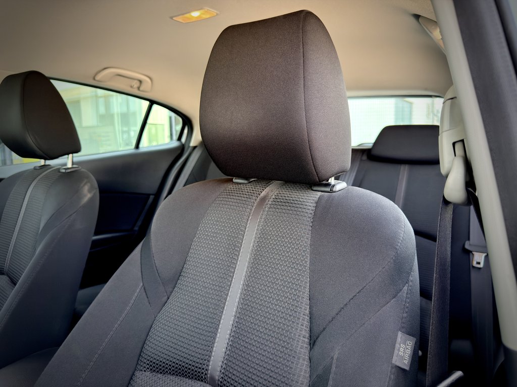 2017 Mazda 3 GS in Notre-Dame-des-Prairies, Quebec - 16 - w1024h768px