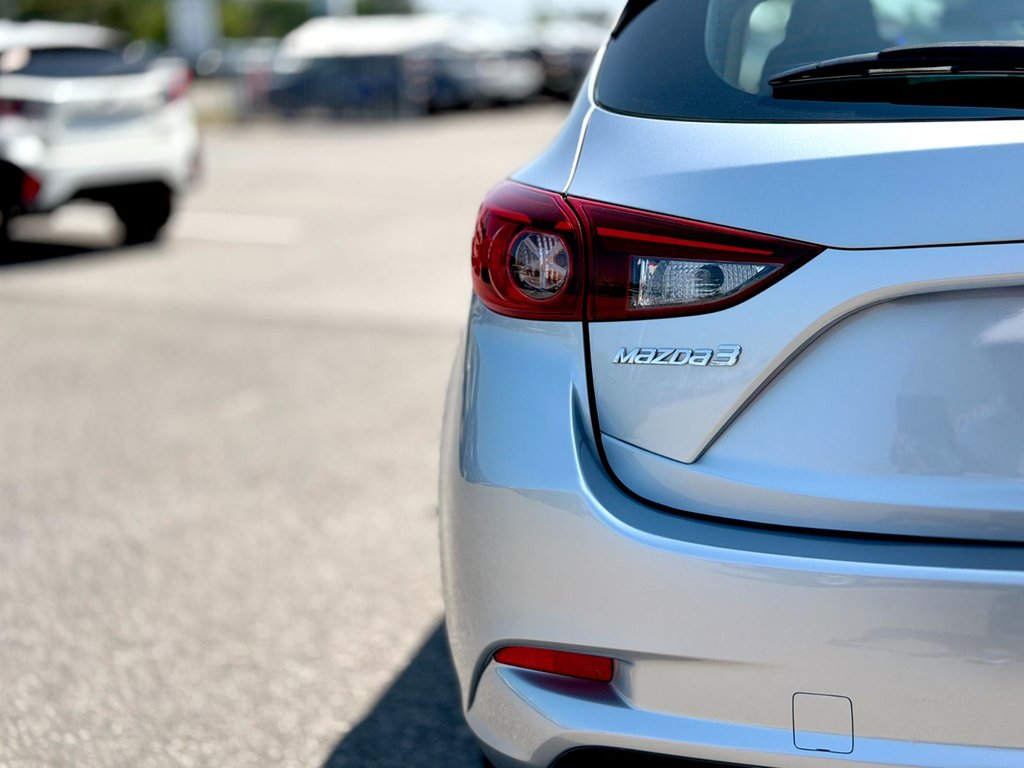 2017 Mazda 3 GS in Notre-Dame-des-Prairies, Quebec - 12 - w1024h768px