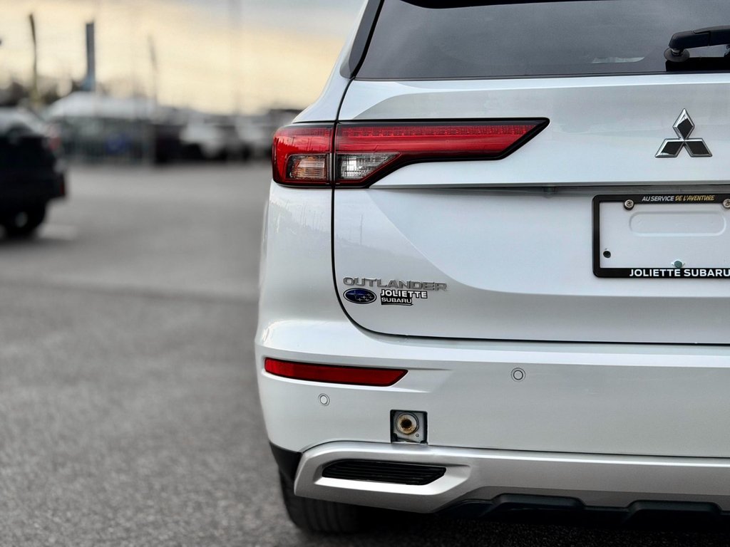 2024 Mitsubishi Outlander Plug-In Hybrid SE AWC in Notre-Dame-des-Prairies, Quebec - 12 - w1024h768px