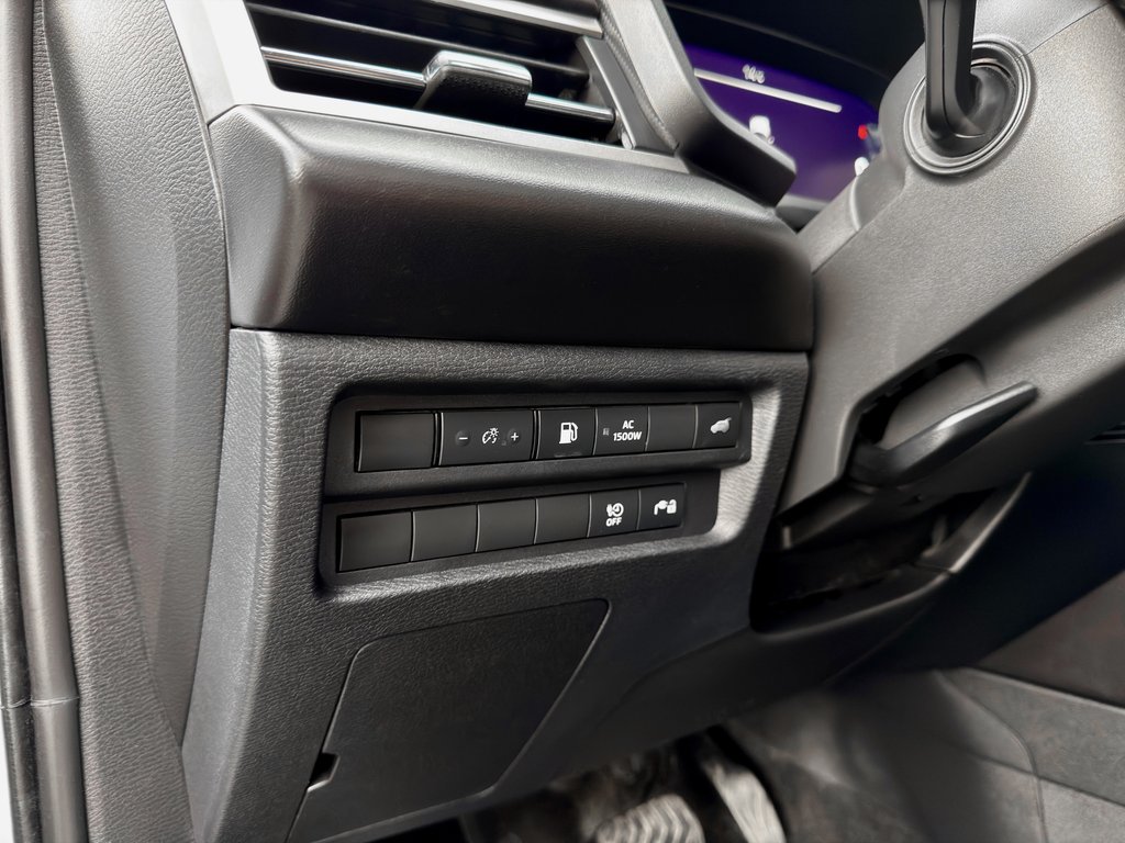 2024 Mitsubishi Outlander Plug-In Hybrid SE AWC in Notre-Dame-des-Prairies, Quebec - 36 - w1024h768px