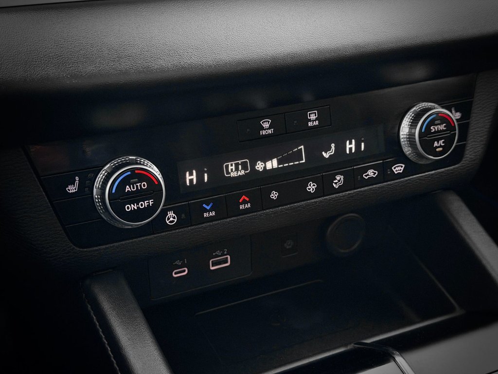 2024 Mitsubishi Outlander Plug-In Hybrid SE AWC in Notre-Dame-des-Prairies, Quebec - 31 - w1024h768px