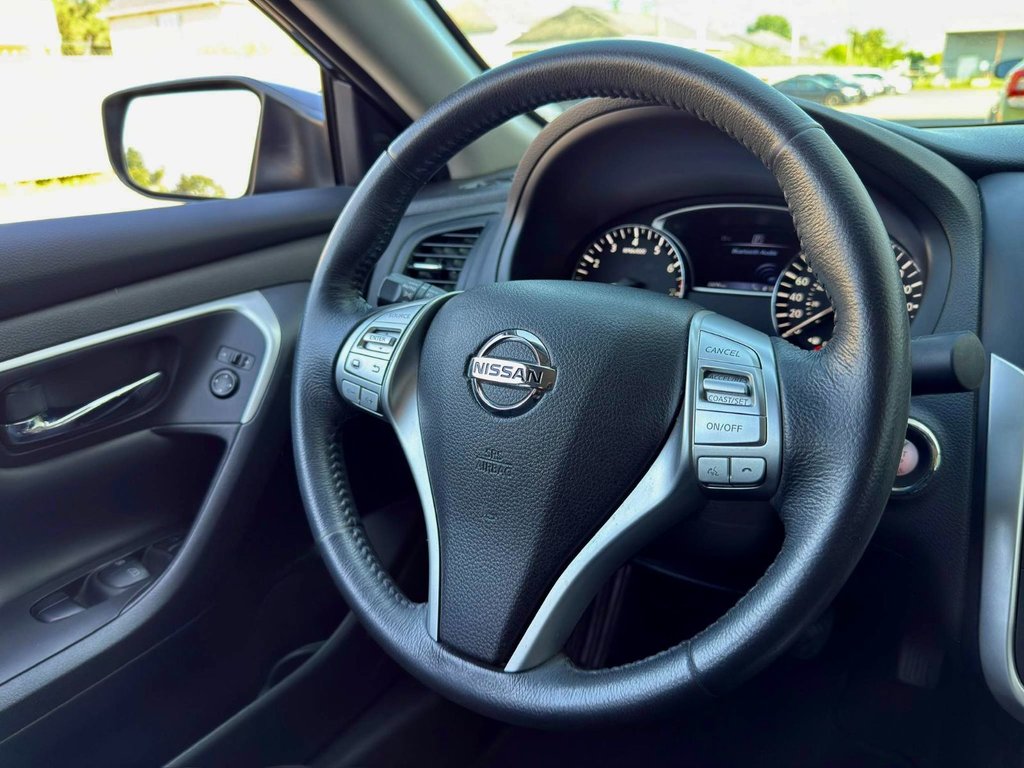 Nissan Altima 2.5 SV 2016 à Notre-Dame-des-Prairies, Québec - 23 - w1024h768px