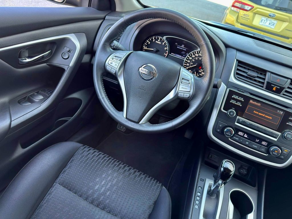 Nissan Altima 2.5 SV 2016 à Notre-Dame-des-Prairies, Québec - 20 - w1024h768px