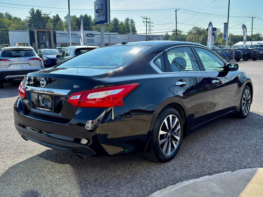 Nissan Altima 2.5 SV 2016 à Notre-Dame-des-Prairies, Québec - 13 - w1024h768px