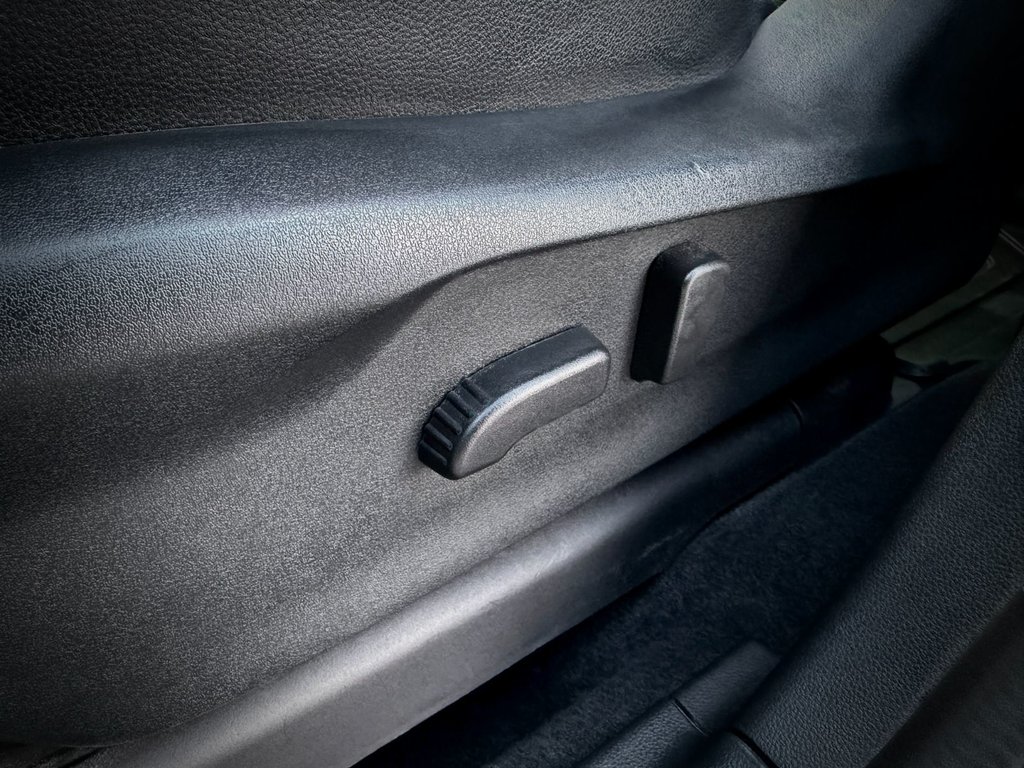 2023 Subaru Ascent Onyx in Notre-Dame-des-Prairies, Quebec - 33 - w1024h768px