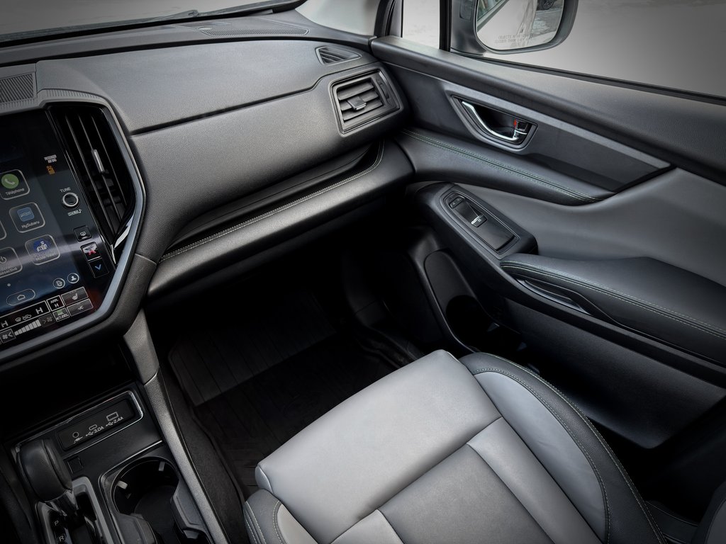 2023 Subaru Ascent Onyx in Notre-Dame-des-Prairies, Quebec - 23 - w1024h768px