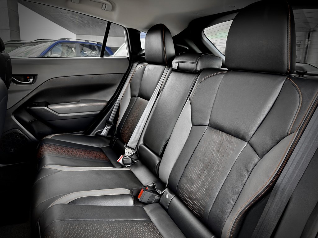 2024 Subaru Crosstrek Limited in Notre-Dame-des-Prairies, Quebec - 18 - w1024h768px