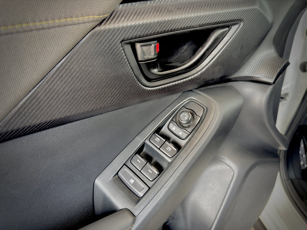 2024 Subaru Crosstrek Onyx in Notre-Dame-des-Prairies, Quebec - 36 - w1024h768px