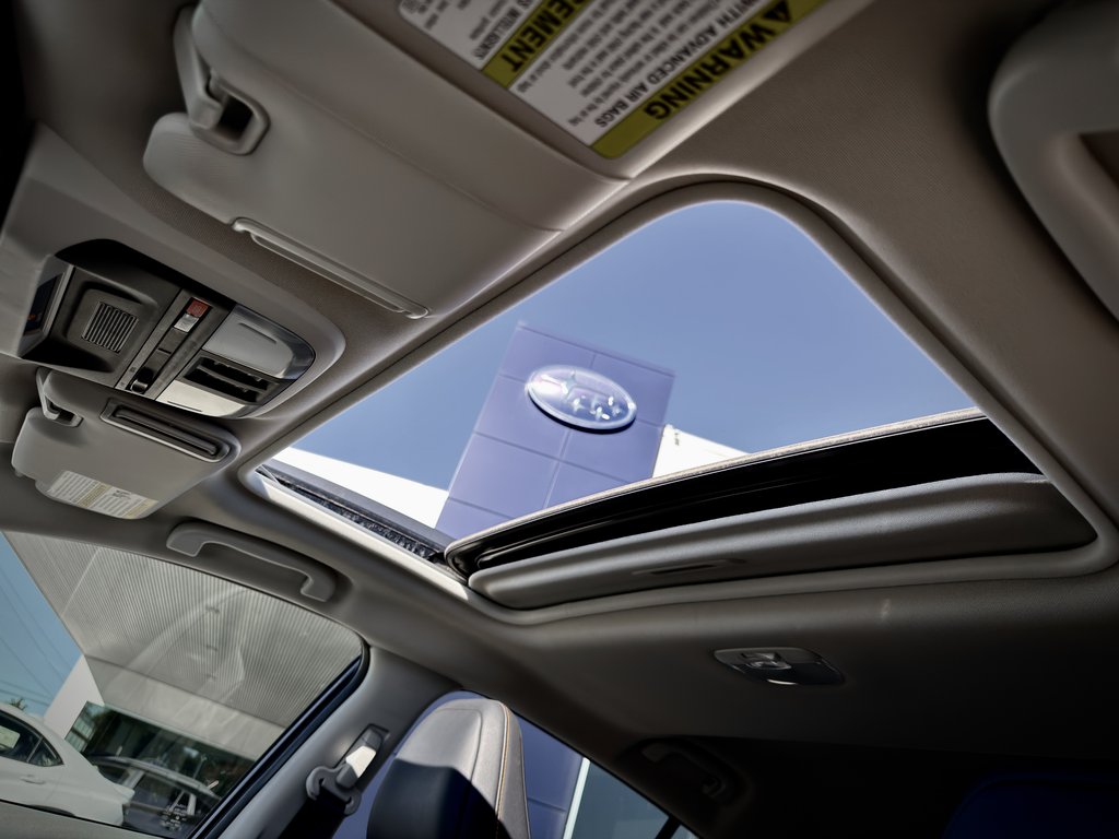 2024 Subaru Crosstrek Limited in Notre-Dame-des-Prairies, Quebec - 17 - w1024h768px