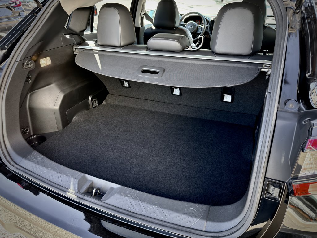 2024 Subaru Crosstrek Limited in Notre-Dame-des-Prairies, Quebec - 16 - w1024h768px