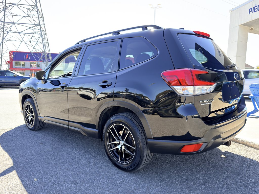 2022 Subaru Forester Base in Notre-Dame-des-Prairies, Quebec - 9 - w1024h768px