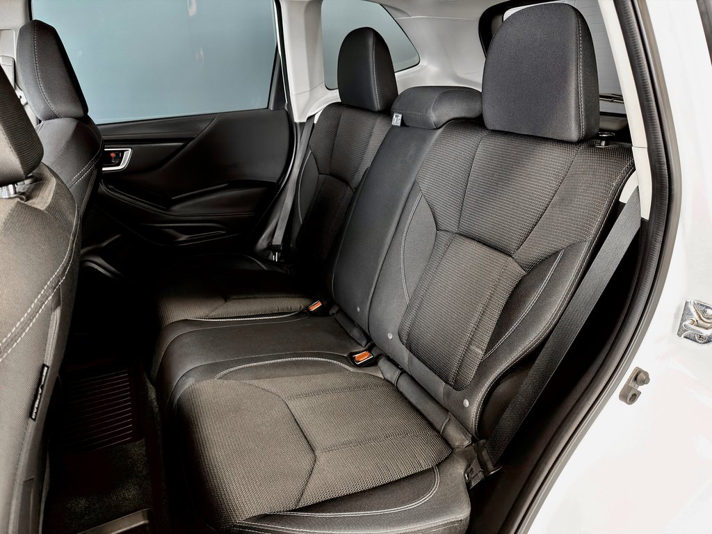 Subaru Forester 2.5 BASE 2024 à Notre-Dame-des-Prairies, Québec - 20 - w1024h768px