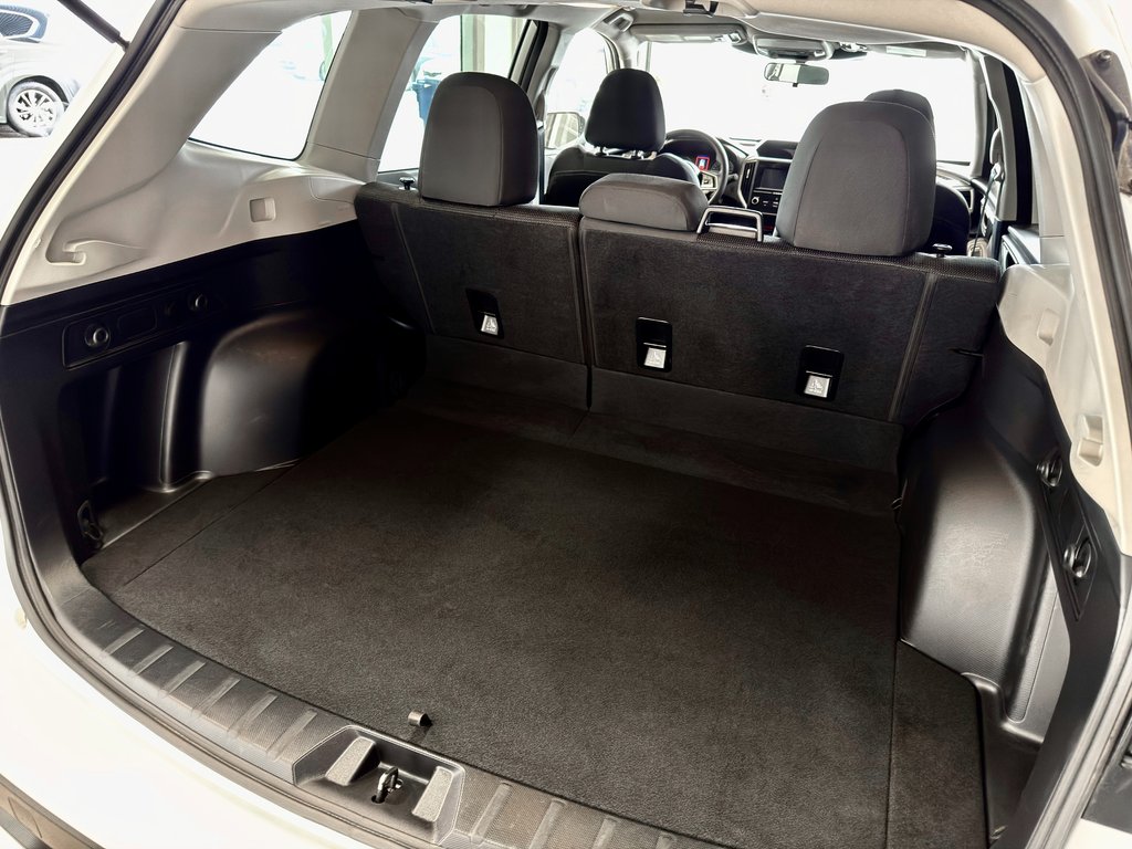 Subaru Forester 2.5 BASE 2024 à Notre-Dame-des-Prairies, Québec - 17 - w1024h768px