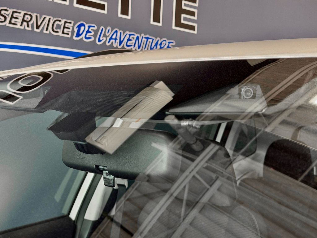 Subaru Forester 2.5 BASE 2024 à Notre-Dame-des-Prairies, Québec - 35 - w1024h768px