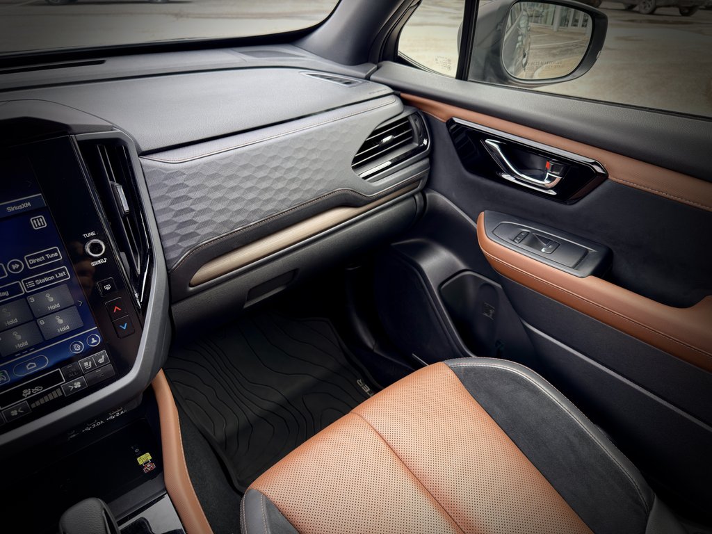 Subaru Forester Premier 2025 à Notre-Dame-des-Prairies, Québec - 24 - w1024h768px