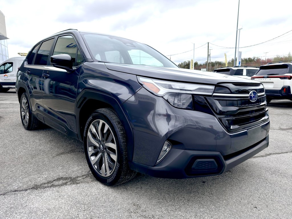 Subaru Forester Premier 2025 à Notre-Dame-des-Prairies, Québec - 8 - w1024h768px