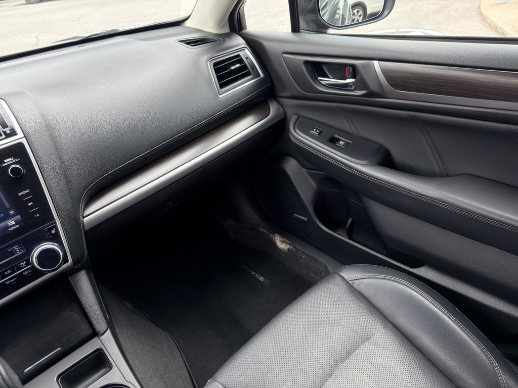 2019 Subaru Legacy Limited in Notre-Dame-des-Prairies, Quebec - 23 - w1024h768px