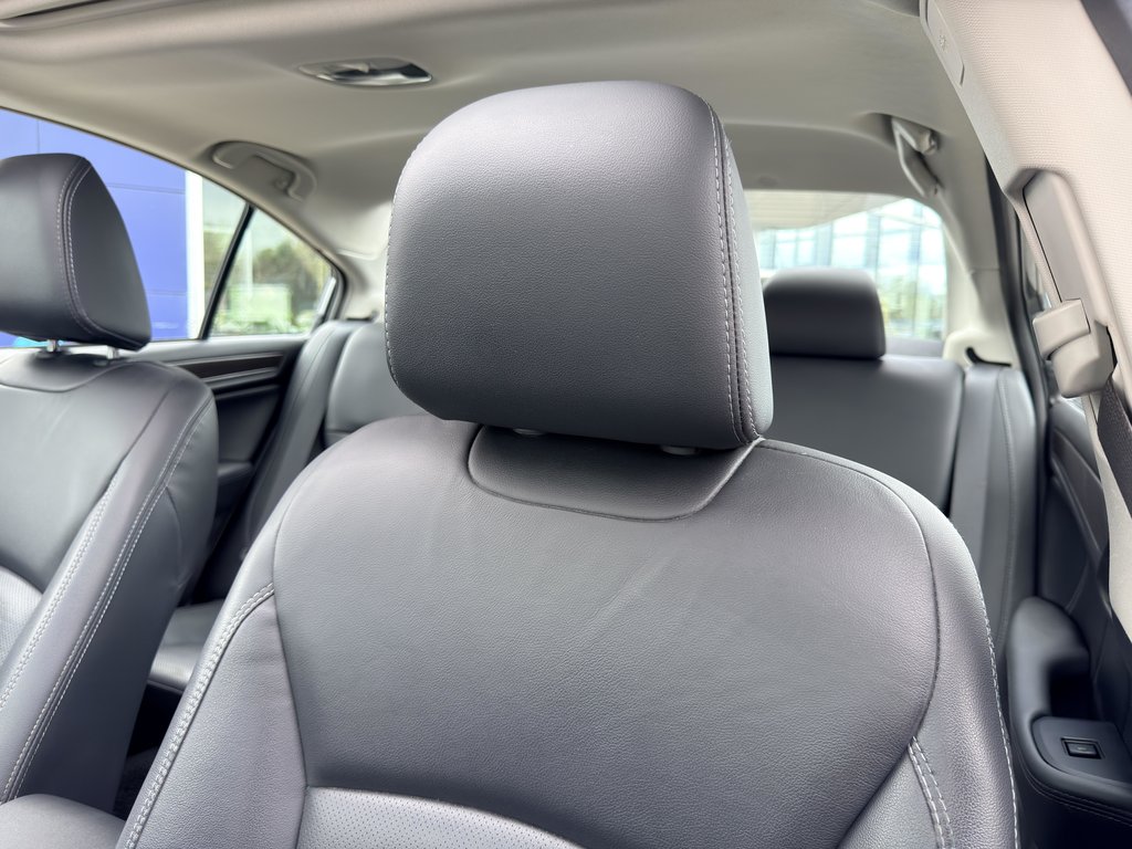2019 Subaru Legacy Limited in Notre-Dame-des-Prairies, Quebec - 16 - w1024h768px