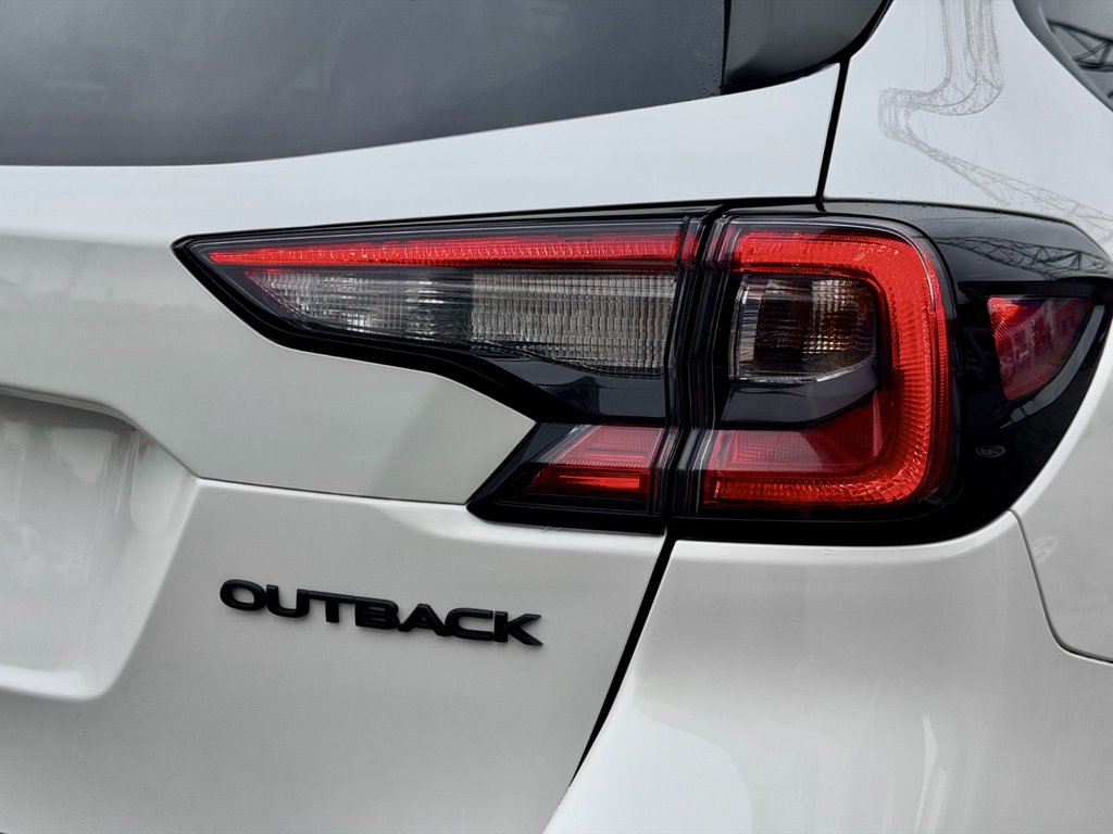 2023 Subaru Outback Onyx in Notre-Dame-des-Prairies, Quebec - 15 - w1024h768px