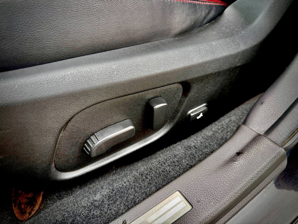 2020 Subaru WRX STI Sport in Notre-Dame-des-Prairies, Quebec - 41 - w1024h768px