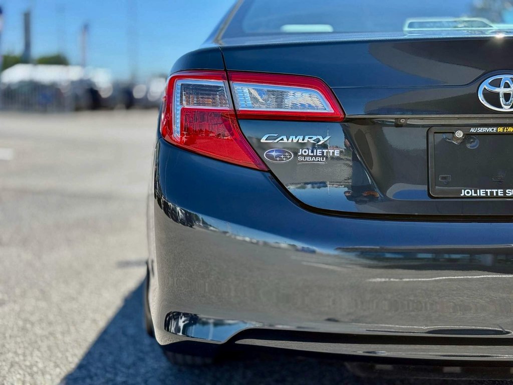Toyota Camry LE 2014 à Notre-Dame-des-Prairies, Québec - 12 - w1024h768px