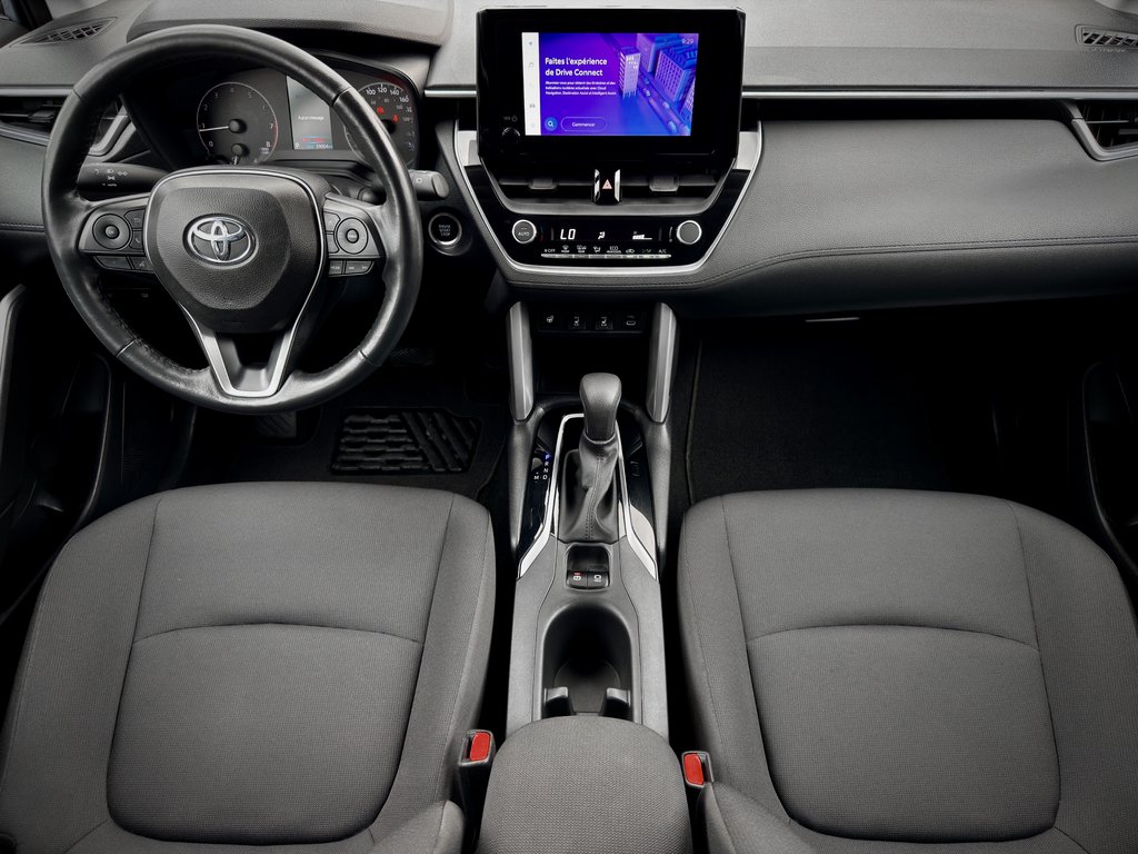 Toyota Corolla Cross LE 2023 à Notre-Dame-des-Prairies, Québec - 19 - w1024h768px