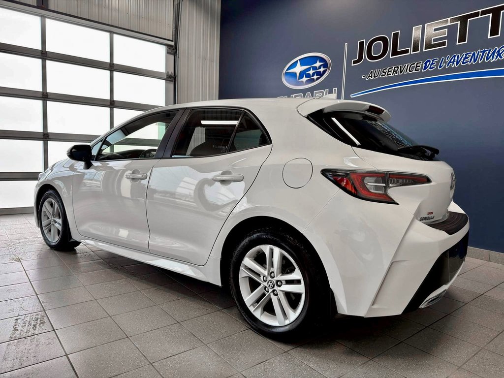 2019 Toyota Corolla Hatchback SE in Notre-Dame-des-Prairies, Quebec - 9 - w1024h768px