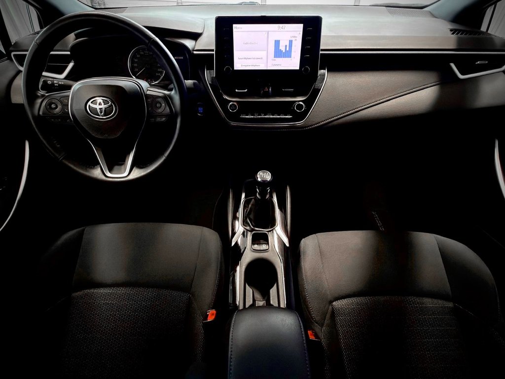 2020 Toyota Corolla SE in Notre-Dame-des-Prairies, Quebec - 19 - w1024h768px