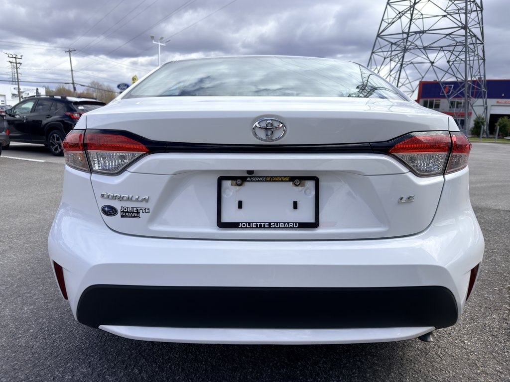Toyota Corolla LE 2022 à Notre-Dame-des-Prairies, Québec - 12 - w1024h768px