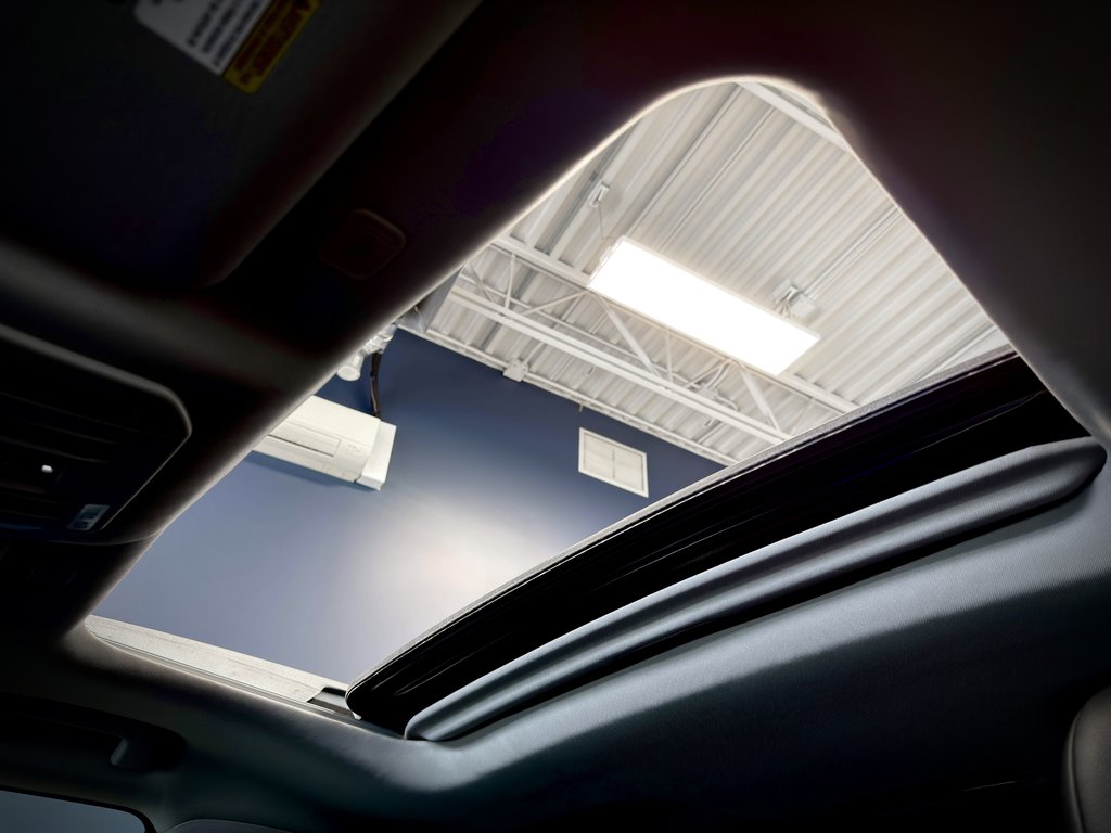 Toyota Highlander XLE 2024 à Notre-Dame-des-Prairies, Québec - 18 - w1024h768px