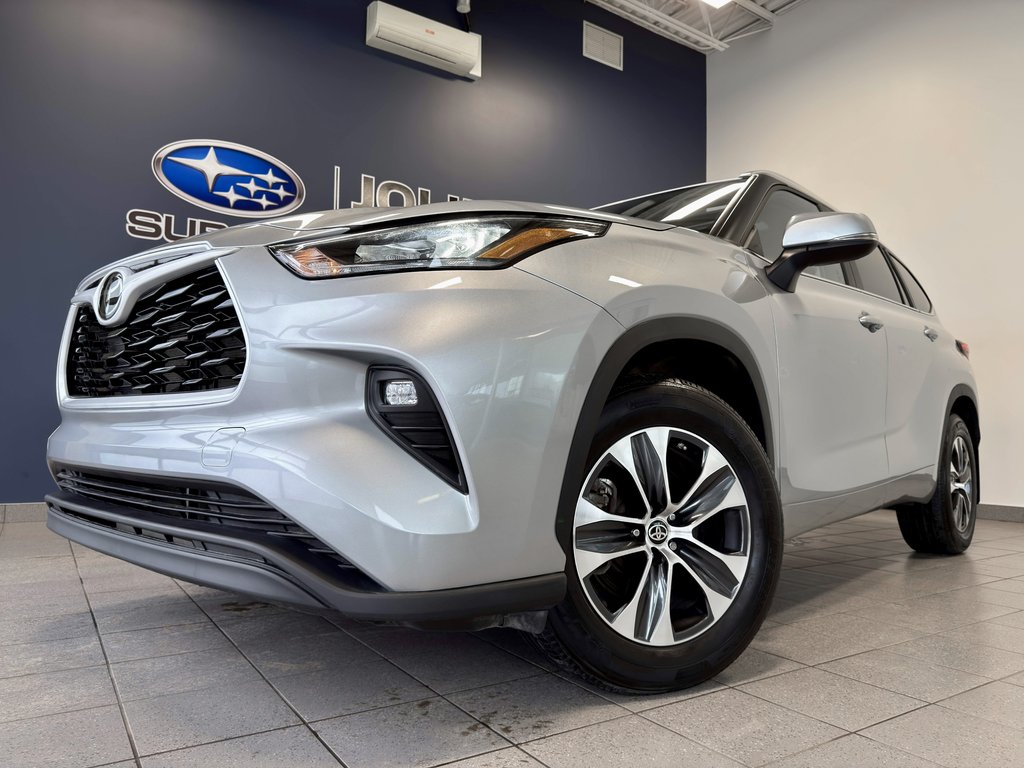 Toyota Highlander XLE 2024 à Notre-Dame-des-Prairies, Québec - 2 - w1024h768px