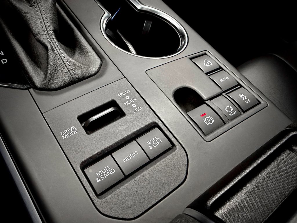 Toyota Highlander XLE 2024 à Notre-Dame-des-Prairies, Québec - 37 - w1024h768px