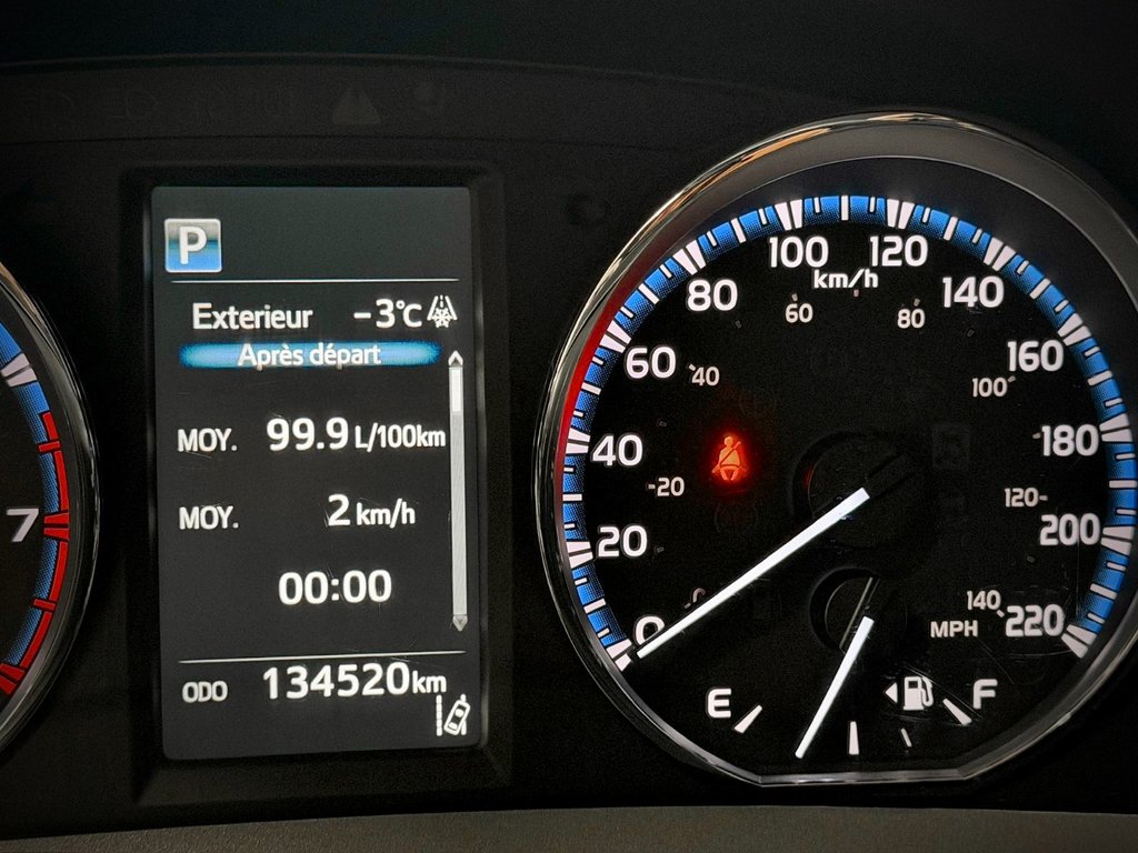 2017 Toyota RAV4 LE in Notre-Dame-des-Prairies, Quebec - 26 - w1024h768px