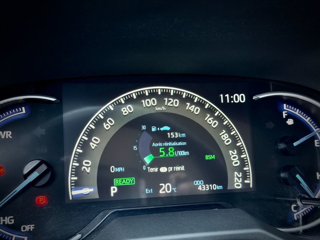 2024 Toyota RAV4 Hybrid XLE in Notre-Dame-des-Prairies, Quebec - 28 - w1024h768px