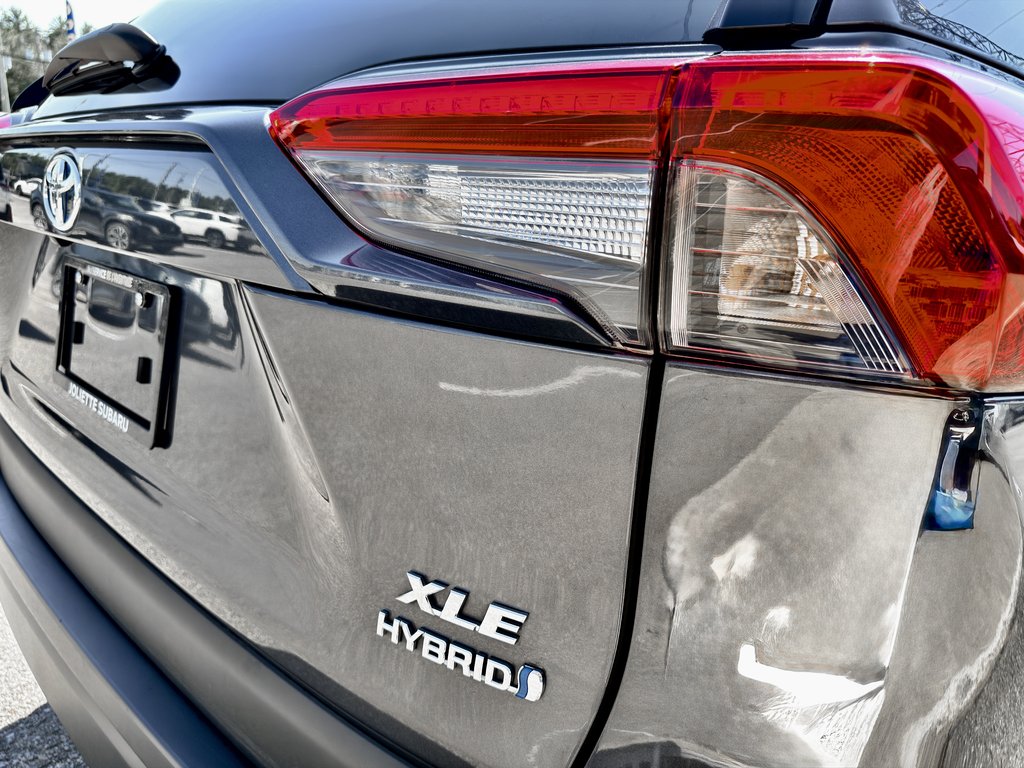 2024 Toyota RAV4 Hybrid XLE in Notre-Dame-des-Prairies, Quebec - 11 - w1024h768px
