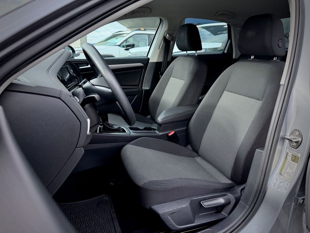 2021 Volkswagen Jetta Comfortline in Notre-Dame-des-Prairies, Quebec - 14 - w1024h768px