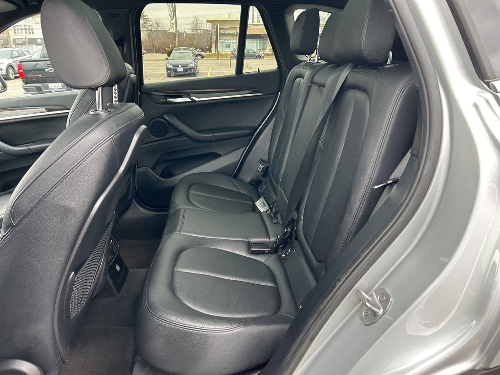 2018  X1 XDrive28i   LEATHER   HTD SEATS  CAMERA   BT in Hannon, Ontario - 14 - w1024h768px